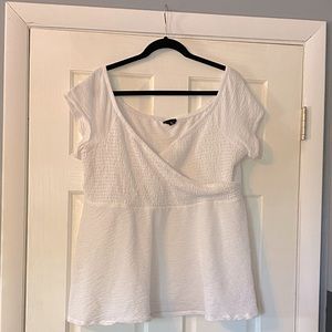 White cross cross bust crepe material top